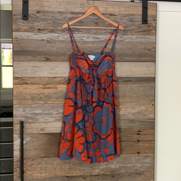 Sundress with removable straps - Picture 1 of 6